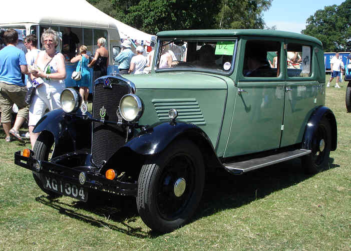 Crossley 10hp saloon