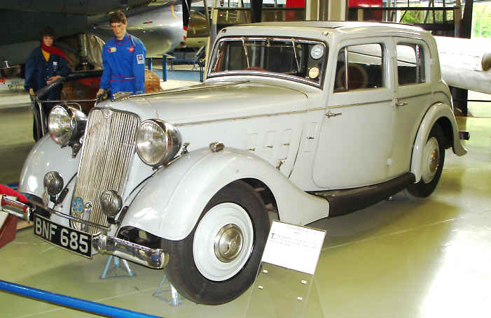 Crossley Regis 12 Saloon