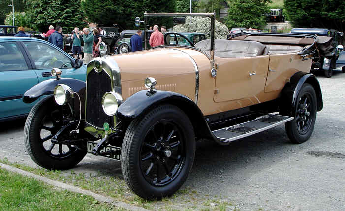 Stephen Harris's 15/30 on the 2006 Crossley register rally