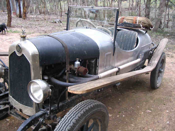 Crossley 14hp tourer