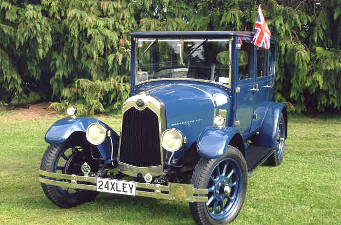 Crossley 15/30 saloon