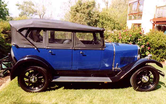 Crossley 15/30 tourer