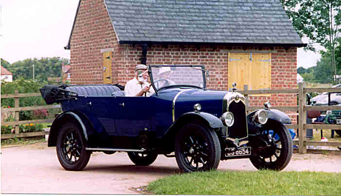 Crossley 15/30 tourer