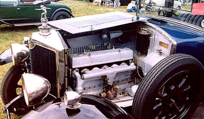 Crossley 20.9 saloon