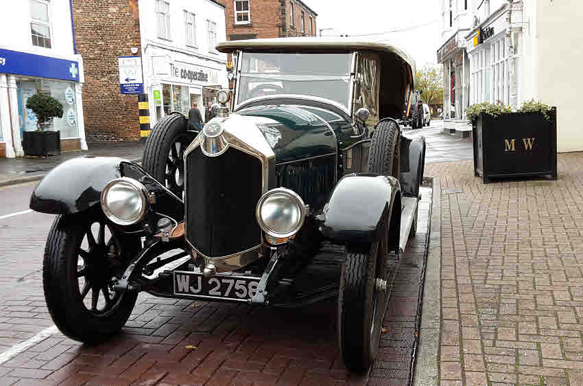 Crossley 19.6 tourer