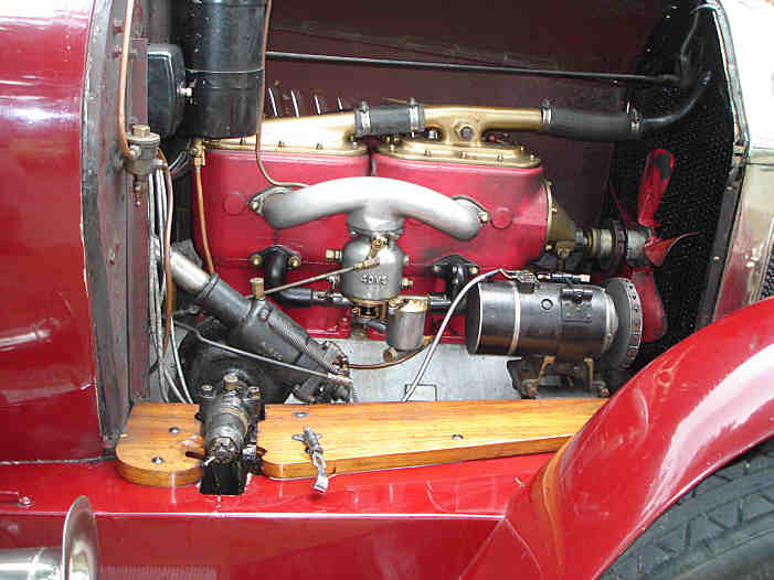 Crossley 25/30 engine