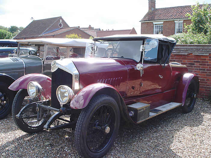 Crossley 25/30 tourer