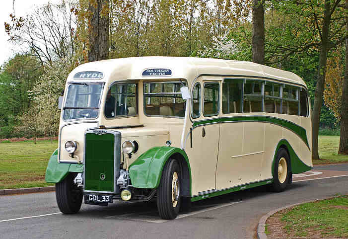 Crossley SD42 bus