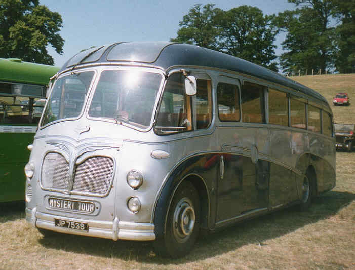 Crossley SD42 coach