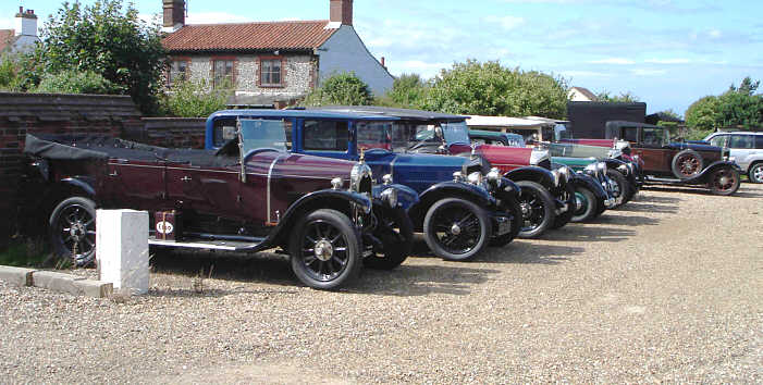 Crossley cars at the Seamarge Hotel