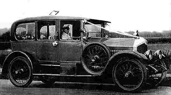 Crossley 25/30 Buxton Saloon