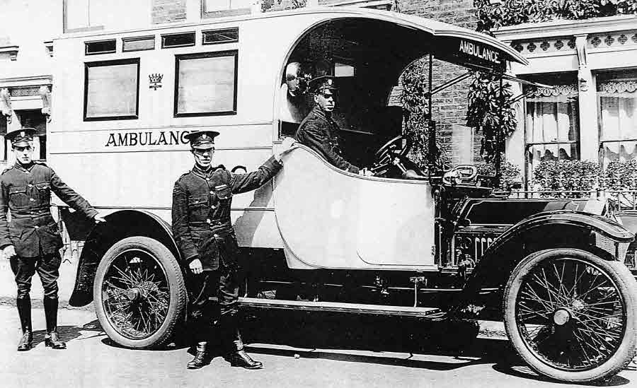 Crossley 20/25 ambulance