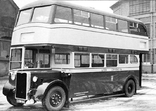 Crossley DD42 bus