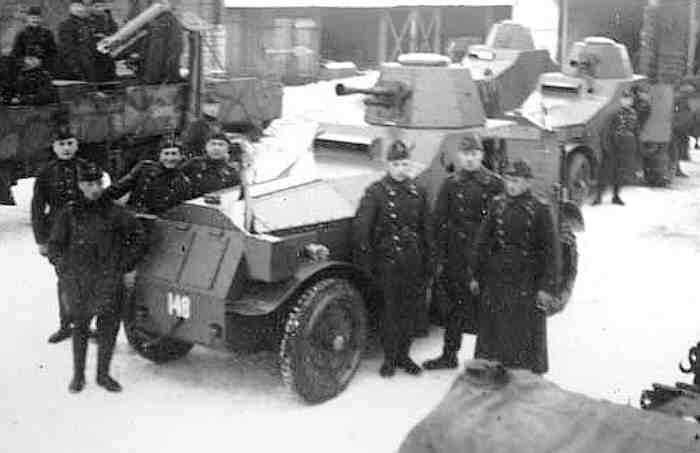 Crossley IGA1 armoured car
